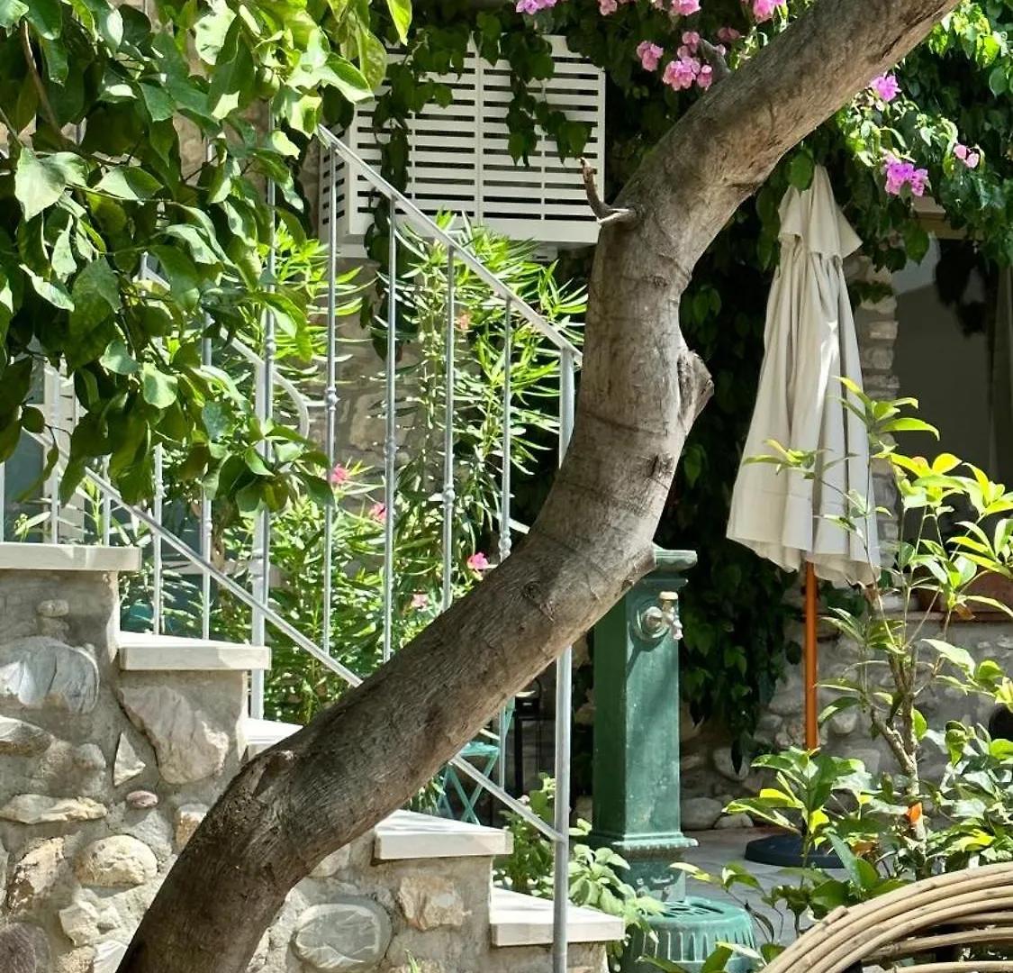 Borgo Dei Sogni - Unique Loft - Lago Di Garda San Felice del Benaco