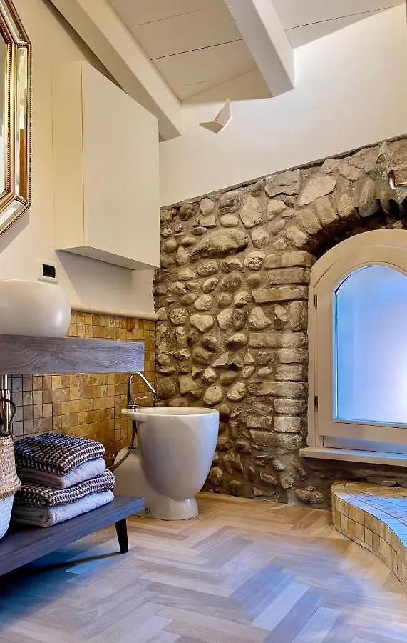 Borgo Dei Sogni - Unique Loft - Lago Di Garda San Felice del Benaco 0*,